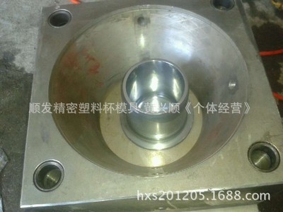 雙層連體啤酒杯 廠家、價格與產品特點全解析